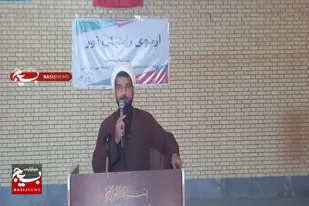 ۳۷ دانش آموز خاش به مناطق عملیاتی جنوب کشور اعزام شدند