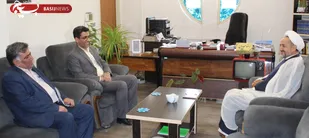 هنرمند، هنرخود را معطوف به خدا و معرفت افزایی میکند
