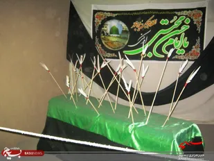 نمايشگاه از كربلاي حسين تا كربلاي ايران در شهرستان گوگد گلپایگان برگزار شد