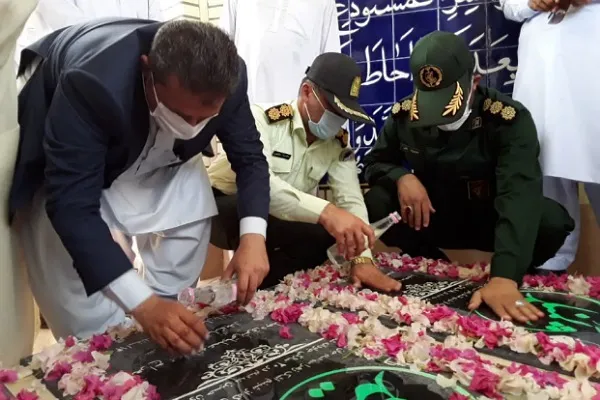 مزار شهدای گمنام شهر راسک عطرافشانی شد