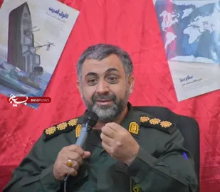 انقلاب اسلامی ۴۵ سال اقتدار را در مقابل نظام سلطه ایجاد کرد / آینده انقلاب مربوط به دانش آموزان است