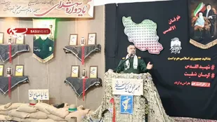 شهید سلیمانی در دل ملت های آزادیخواه جا دارد / حضور پرشور در انتخابات دشمنان را مایوس خواهد کرد