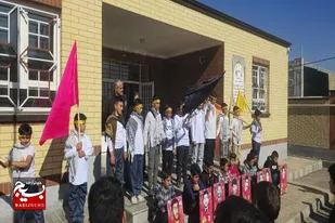 طنین سرودهای انقلابی در مدارس آبشینه
