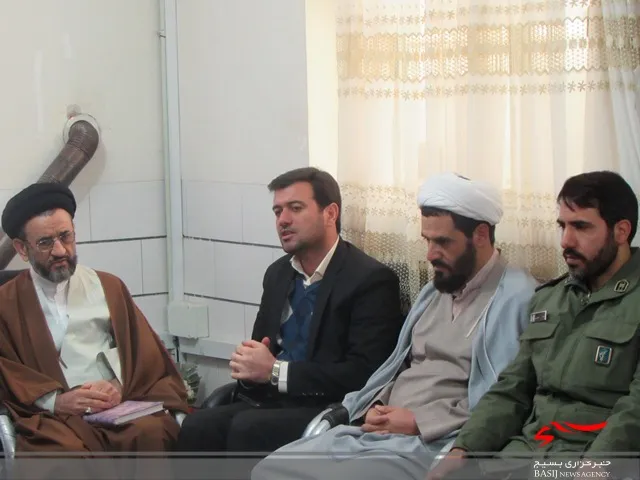 گزارش تصویری از تجدید دیدار با امام جمعه شهر شازند