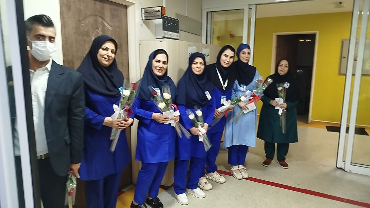 توجه به معیشت در جلوگیری از مهاجرت نیروهای متخصص به خارج از کشور و خروج بخش خصوصی مؤثر است توجه به معیشت در جلوگیری از مهاجرت نیروهای متخصص به خارج از کشور و خروج بخش خصوصی مؤثر است