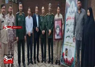 دیدار فرمانده سپاه ناحیه شوش دانیال با خانواده سرلشکر پاسدار شهید حسن درویشی