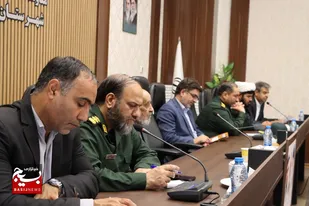 بازاریان در خط مقدم جنگ اقتصادی قرار دارند