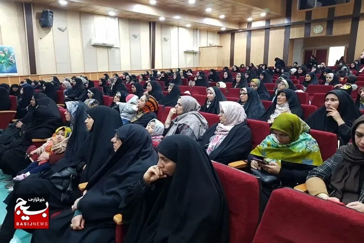 گزارش تصویری همایش بزرگ جوانی جمعیت و شکوه مادری در گناباد+فیلم