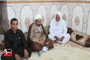 دیدار چهره&zwnj;به&zwnj;چهره حجت&zwnj;الاسلام والمسلمین مجتبی بامری با ریش&zwnj;سفیدان و منتفذین شهرستان سراوان
