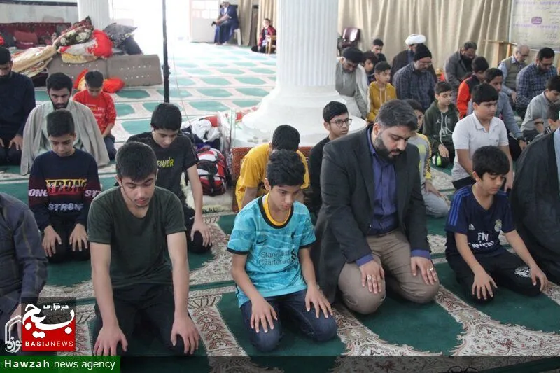 مشارکت ۱۶۰۰ دانش آموز در آیین معنوی اعتکاف قوچان