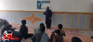 برگزاری کارگاه آموزشی پیشگیری از اعتیاد در اسفندک سراوان همزمان با دهه مبارک فجر