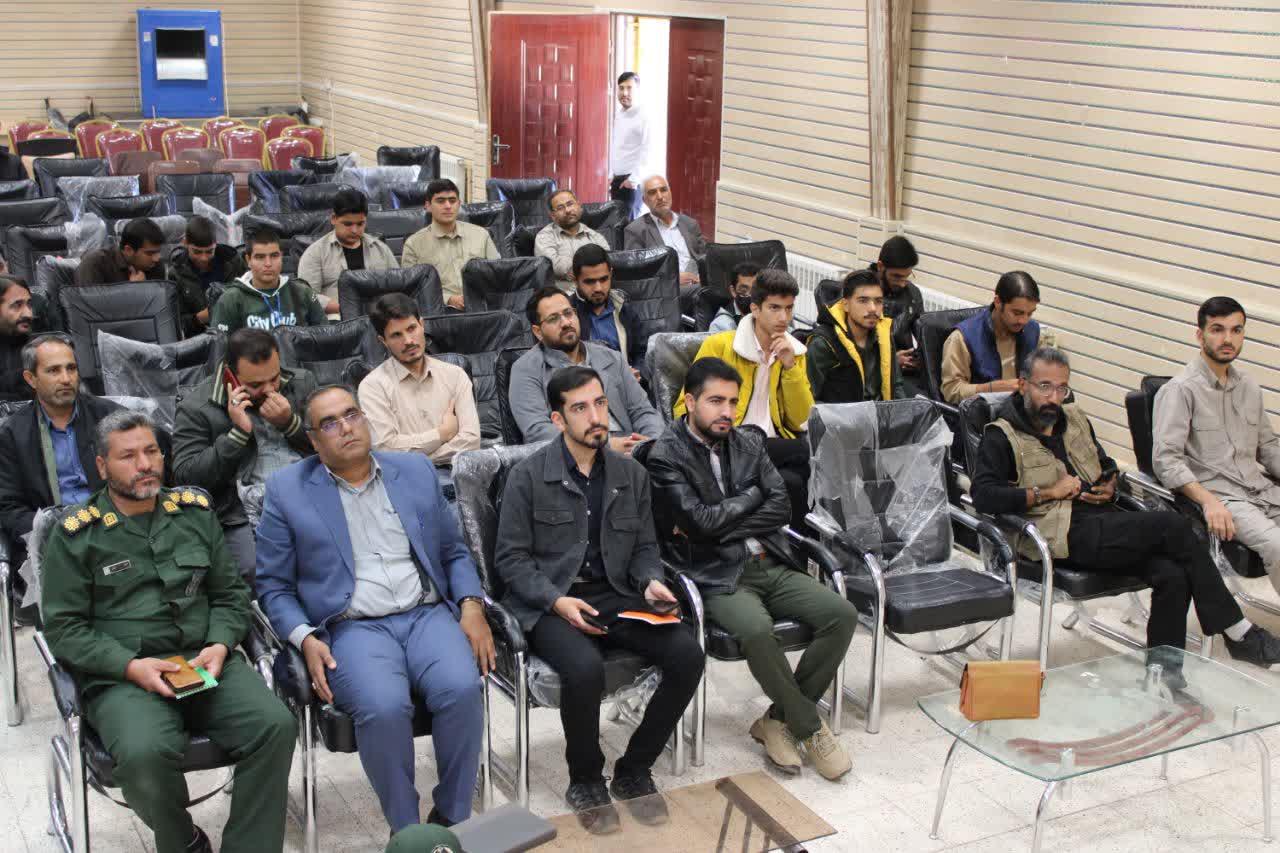 آموزش خبرنگاری بحران و هوش مصنوعی به ۶۰ خبرنگار بسیج در کوهسرخ