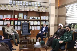 دیدار مسئولین سپاه شهرستان قدس با فرمانده آماد و پشتیبانی نزاجا