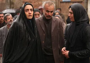 فیلم سینمایی&laquo;خاکستر و برف&raquo; در &laquo;دارالشهداء&raquo; تهران به نمایش در می&zwnj;آید
