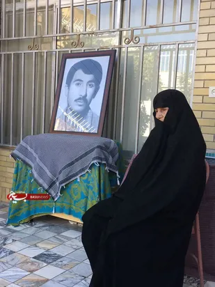 برپایی محفل عزاداری حسینی در منزل شهید دماوندی شاهرود+ تصاویر