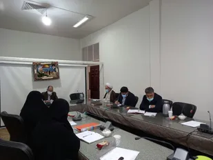 الگوی " نه شرقی نه غربی" کامل&zwnj;ترین و مهم&zwnj;ترین الگو برای احیای هویت زنان ایرانی است