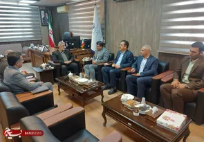 آمادگی داریم گرمسار را به نخستین شهرستان تمام‌فیبری استان سمنان تبدیل کنیم