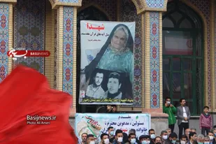 دیدار مادر شهید شاهرودی بعد از ۳۸ سال با فرزندش در دلند+فیلم و تصاویر