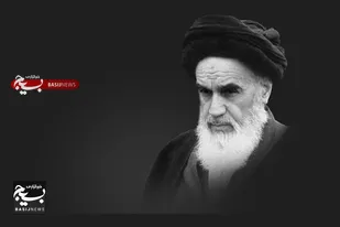 حضرت امام خمینی(ره) به اسلام عزت بخشيد