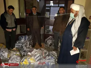 اهدای کفش به دانش آموزان محروم پشتکوه فریدونشهر