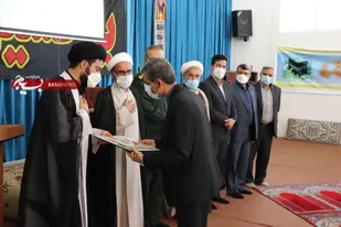 مراسم تجلیل از کارمندان نمونه بسیجی شاهرود برگزار شد+ تصاویر