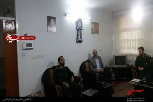 دیدار فرمانده سپاه ملایر با خانواده شهیدان &laquo;صالحیان&zwnj;فر&raquo; و &laquo;زورآبادی&raquo;