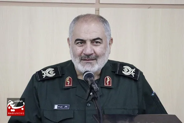 برگزاری ۱۰۰۰ یادواره شهدا در سطح آموزش و پرورش استان همدان