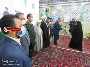 تجلیل از فعالان عرصه ی واکسیناسیون بیماران کرونایی