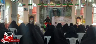 انقلاب اسلامی فراتر از یک انقلاب سیاسی است