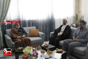 دیدار مسئول نمایندگی ولی فقیه در سپاه امام حسن مجتبی (ع)، با خانواده شهید احمد بابکان