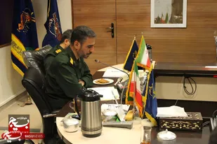 نشست هم اندیشی یادواره شهدای حرم در ناحیه بسیج مالک اشتر مشهد
