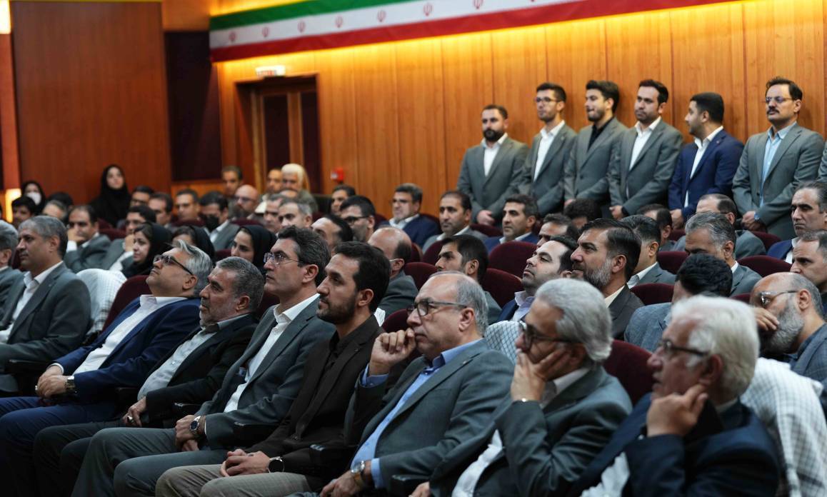 مراسم گرامیداشت هفته دفاع مقدس در بانک سینا مراسم گرامیداشت هفته دفاع مقدس در بانک سینا