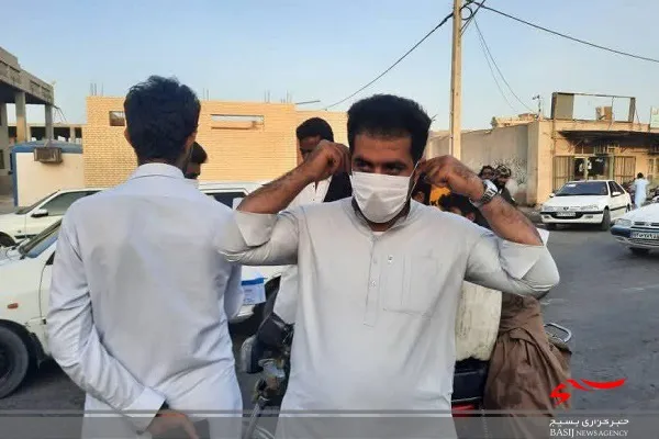 توزیع هزارعدد ماسک بین شهروندان چابهاری