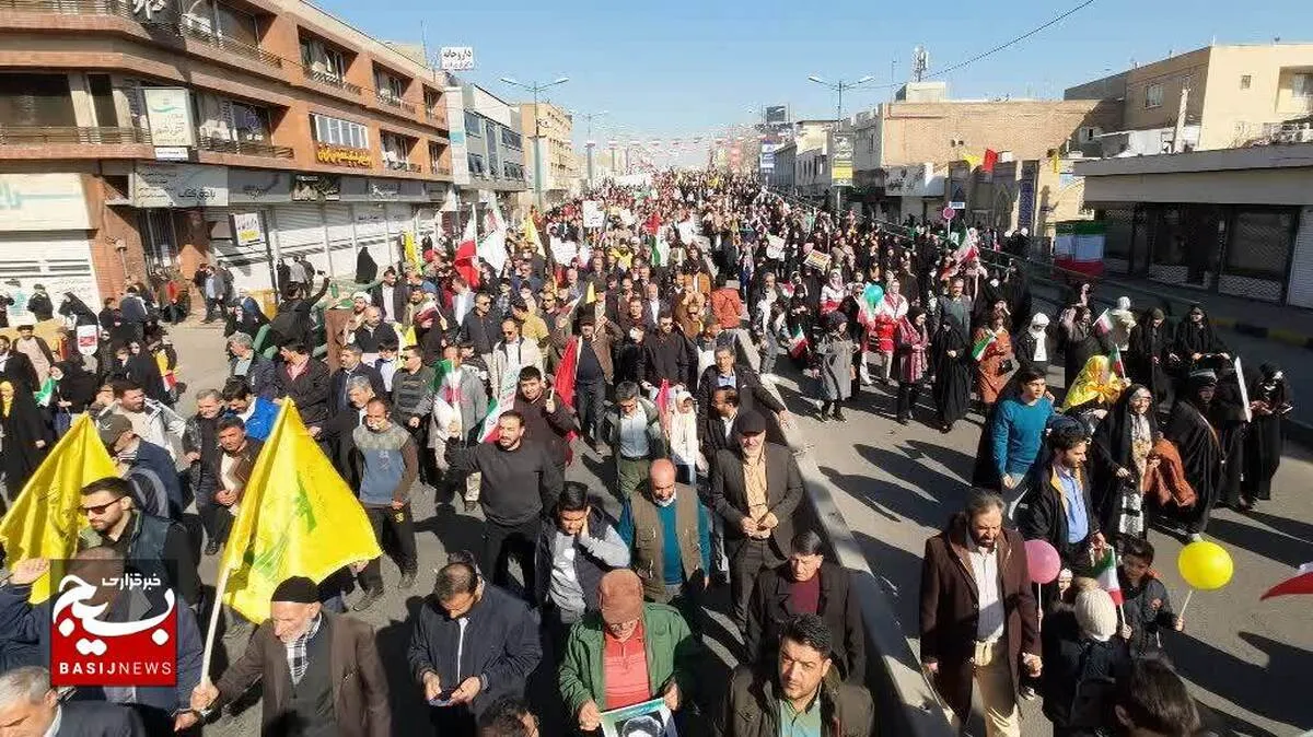 آمدیم تا بگوییم «انقلابمان» را دوست داریم