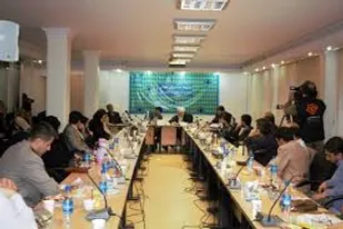 نشست &laquo;آسیب شناسی مناطق آزاد تجاری-صنعتی&raquo;