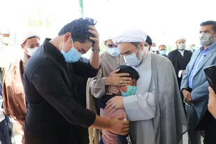 حضورنماینده ولی فقیه در سیستان&zwnj; و بلوچستان در مراسم تشییع شهید مدافع سلامت