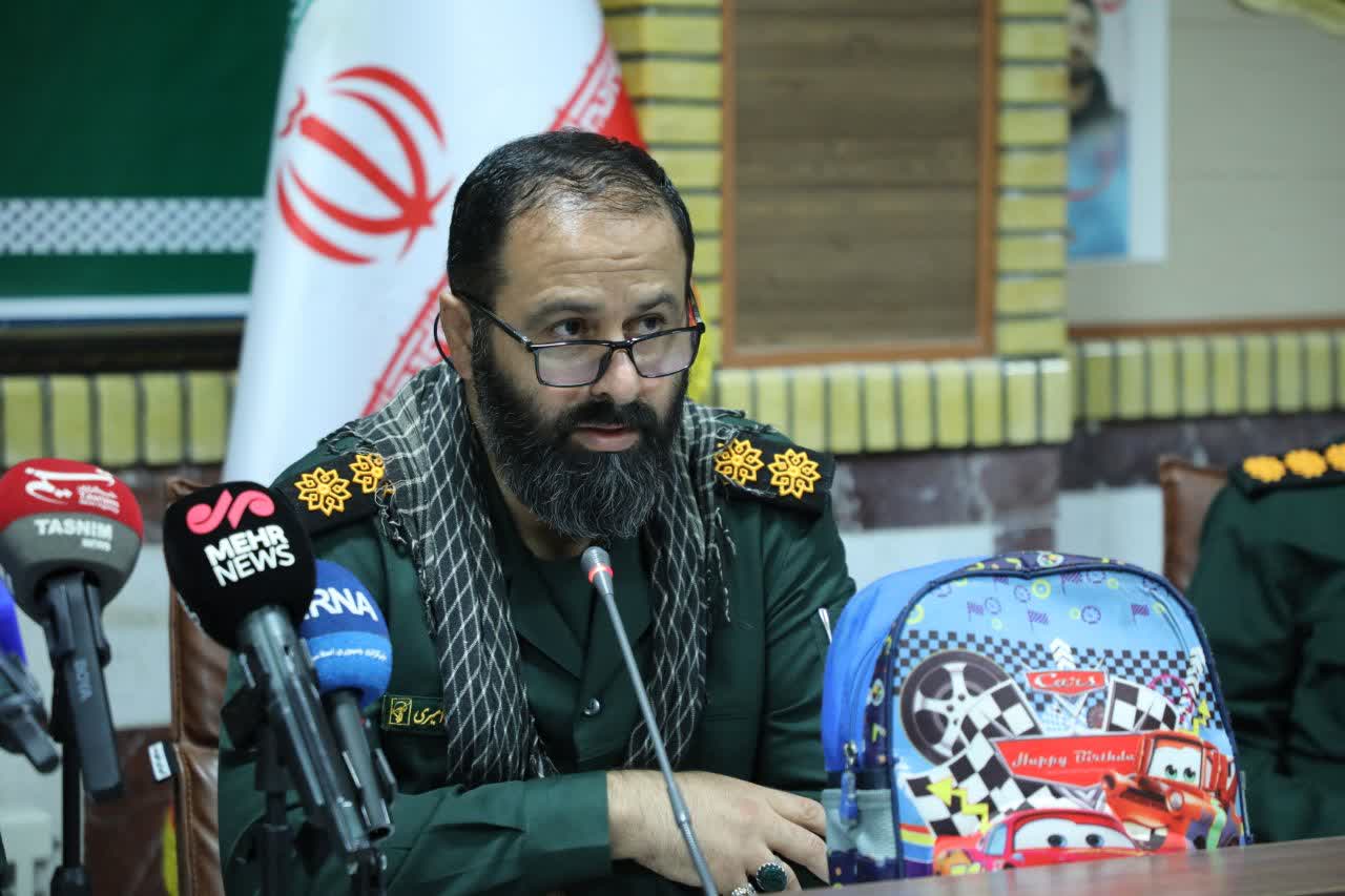 حماسهسازان دفاع مقدس، عزت و اقتدار امروز ایران را رقم زدند حماسهسازان دفاع مقدس، عزت و اقتدار امروز ایران را رقم زدند