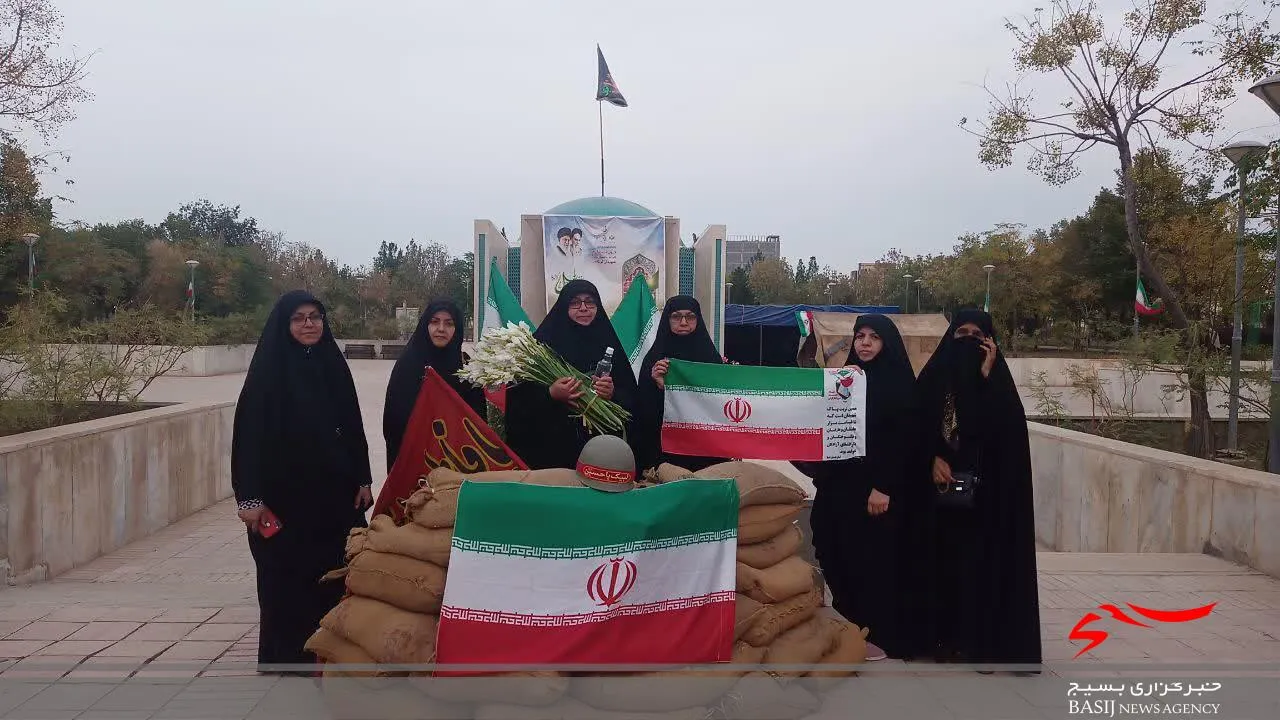 مزار شهید گمنام محله عسکریه پردیسان عطرافشانی شد