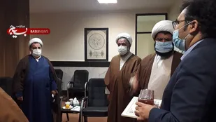 مساجد همچون دوران دفاع مقدس به کمک کادر درمان بشتابند