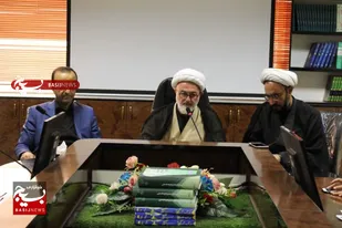حرمت نگهداشتن نمازجمعه امر به معروف عملی است/استفاده آزادی خواهان عالم از فرهنگ عمومی عاشورا