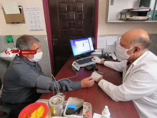 پیشکسوتان سپاه شهرستان جیرفت به بیماران کرونایی خون اهدا کردند
