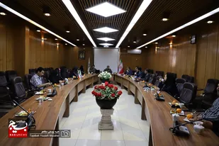 نشست صمیمی فرمانده پایگاه نوژه همدان با اصحاب رسانه
