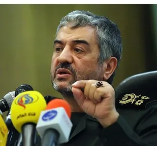 حیات معنوی جمهوری اسلامی مدیون خون شهیدان است/ آمریکا در مقابل  ایران به زانو در آمده است