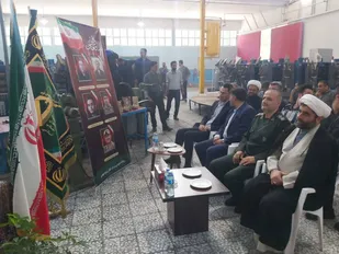 ایران قوی با تکیه بر علم، انسجام ملی و تولید شکل می&zwnj;گیرد