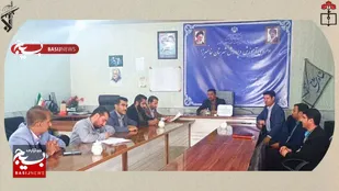 گرامیداشت دهه کرامت با حضور دانش آموزان