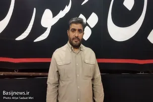 استقبال بسیجیان خواهر و برادر از زائرین پاکستانی در زاهدان و میرجاوه
