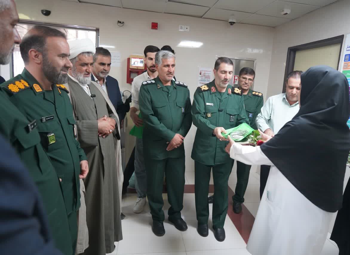 تجلیل مسئولان سپاه فتح از پرستاران در مانگاه امام صادق (ع) یاسوج + ( تصاویر) تجلیل مسئولان سپاه فتح از پرستاران در مانگاه امام صادق (ع) یاسوج + ( تصاویر)