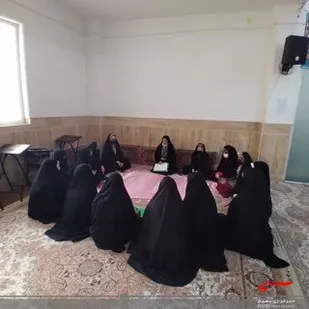 برگزاری حلقه صالحین شهیده رودباری با موضوع الگوی برتر