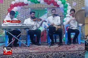 جشن انقلاب در روستای حسن آباد دامغان برگزار شد