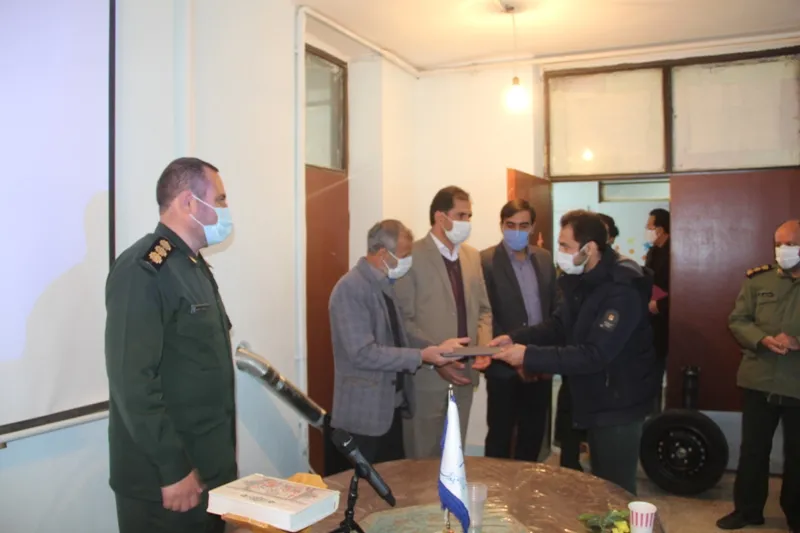 برگزاری اختتامیه ایده شو«صنعت، دانشگاه و کارآفرینی»